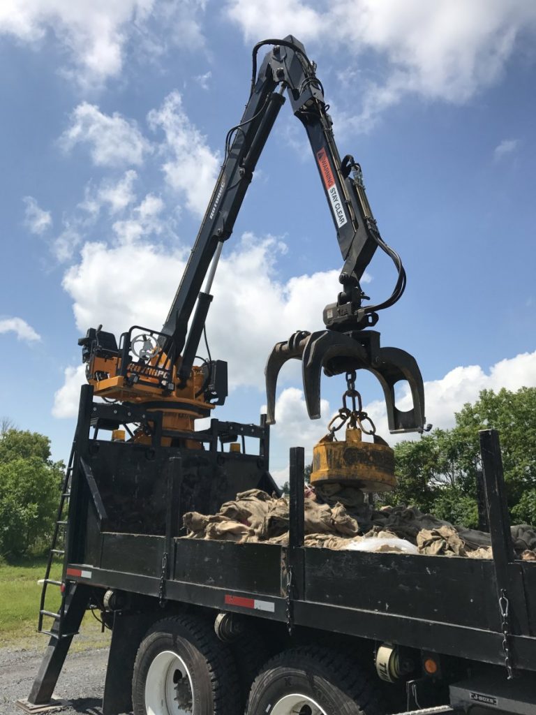 Trackway - GRYB Battery Magnet