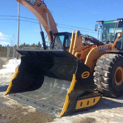 Trackway - GRYB Extreme-Use Rock Bucket